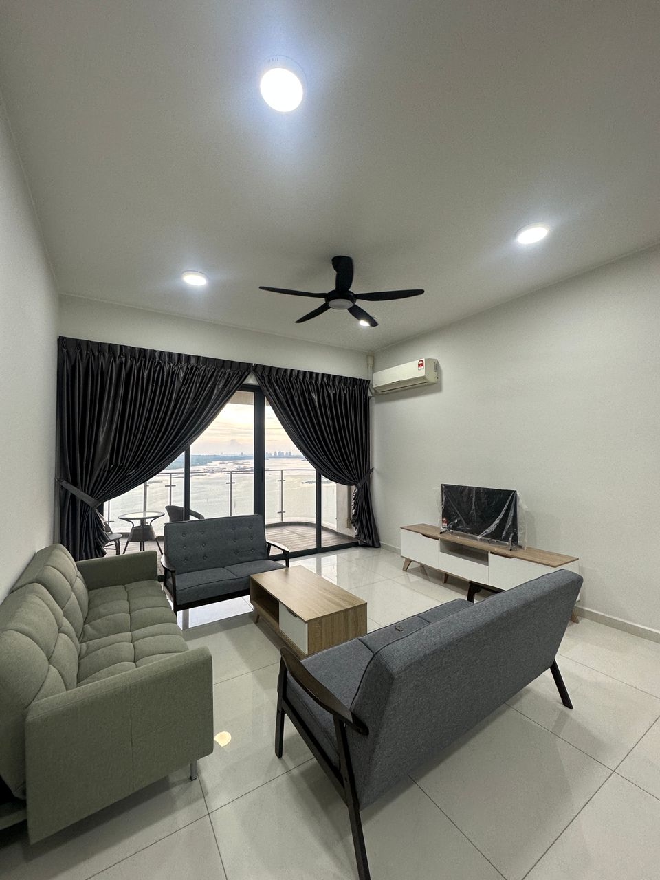 WhatsApp Image 2025-01-15 at 3.20.04 PM.jpeg